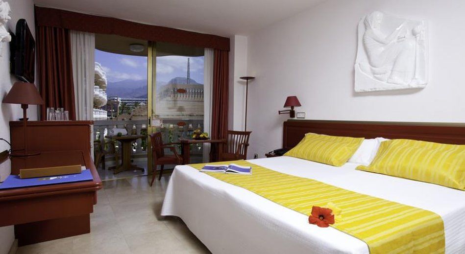 Cleopatra Hotel